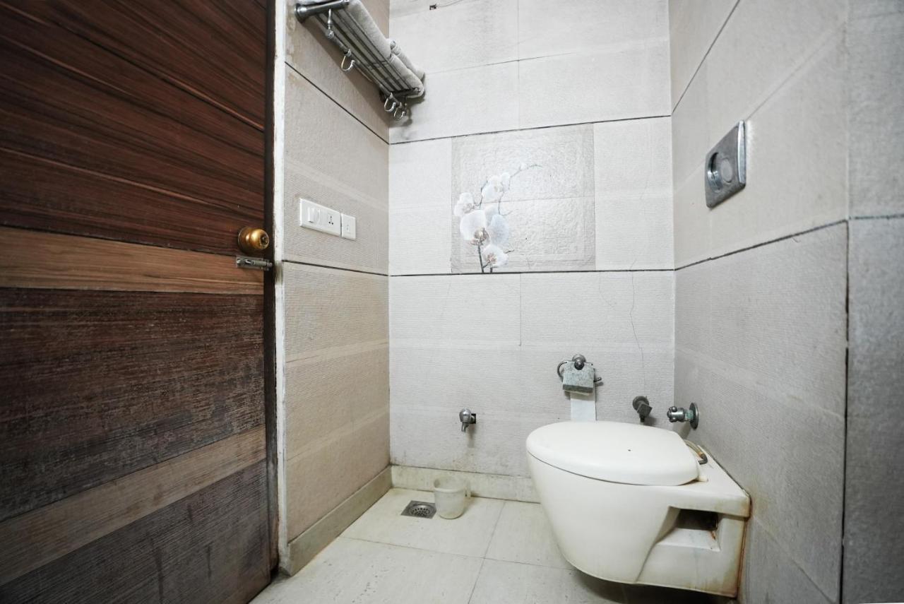 Hotel Classic Nowe Delhi Zewnętrze zdjęcie