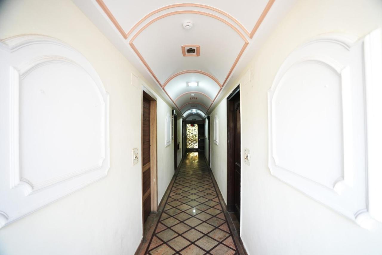 Hotel Classic Nowe Delhi Zewnętrze zdjęcie